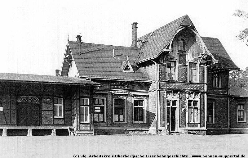(c) Slg. Arbeitskreis Oberbergische Eisenbahngeschichte   www.bahnen-wuppertal.de